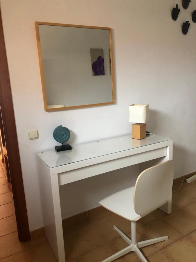 Lovely 2-Bed Villa In Corralejo Fuerteventura Экстерьер фото